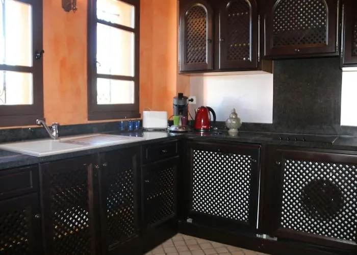 Tiznit, 7 Au Village Naturiste Couple Only