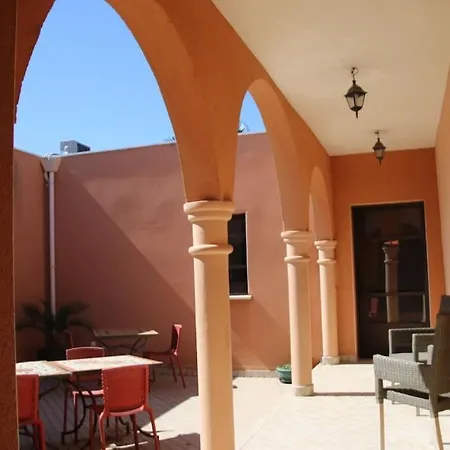 Tiznit, 7 Au Village Naturiste Couple Only Riad Agde